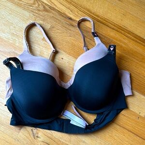 2 NWT Victoria Secret Bras 38 B black and nude